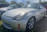 2006 Nissan 350Z $2000. Down