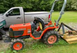 Kubota B7510 Tractor