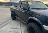 1999 Nissan Frontier 2 Dr XE V6 4WD Exte