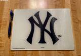 New York Yankees glass decoration