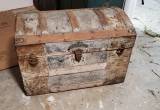 Antique humpback trunk & Travelers trunk