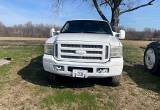 2005 Ford F-250 Super Duty XLT Crew Cab