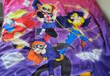 Girl' s Twin Size Super Hero Comforter