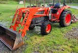 Kioti DK45SE 4wd with loader