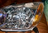 NEWRav4 Left Headlight Assembly w/ bulbs