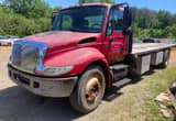 2006 International 4300 with 26 Ft. bed