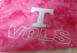 TN Vols Pink/ White T-shirt XL
