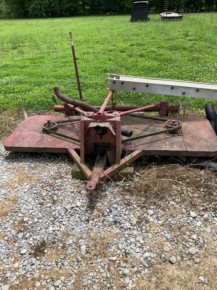 pasture mower - $250 in Gainesboro TN - LSN