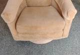 1970s Original Barell Style Swivel Chair