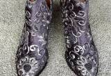 Famous Brand Seleni Grey 7.5 size Boots