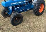 1989 Ford 2810 tractor