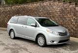 2017 Toyota Sienna XLE 7-Passenger AWD