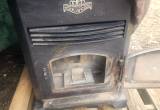 King brand wood pellet stove w/ blower &