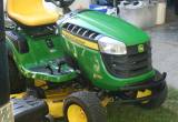 Garden/ Yard Tractor/ Mower John Deer