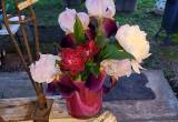 (2) Fresh Flower arrangement and vase !